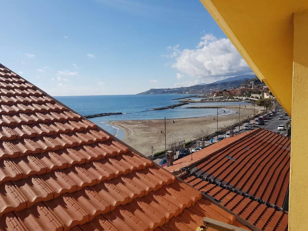 Il Convento Sul Mare Βίλα Santo Stefano al Mare